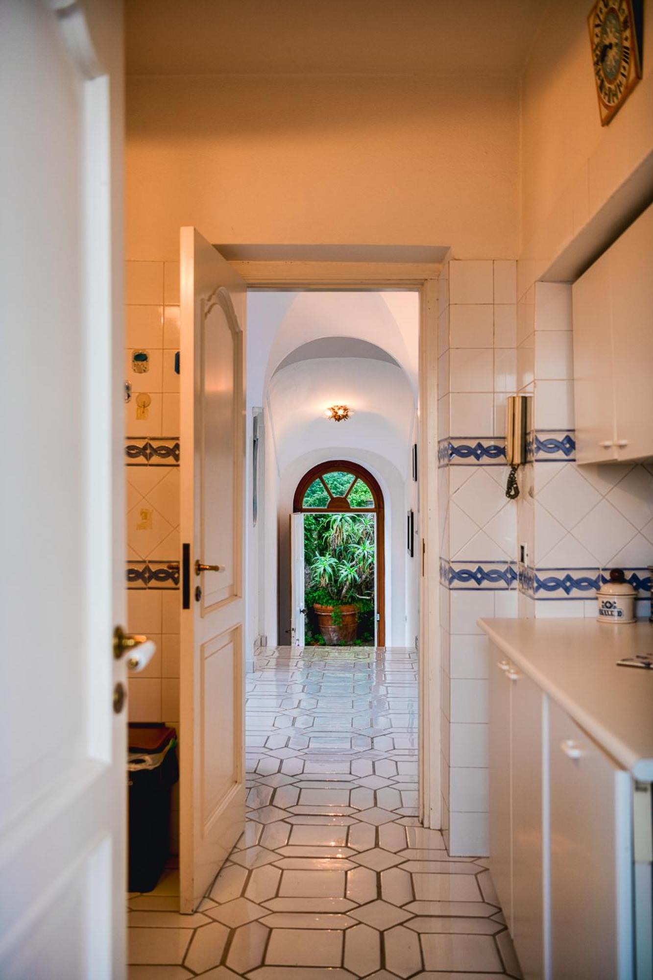 Casa Franca Appartamento Vista Mare كابري المظهر الخارجي الصورة